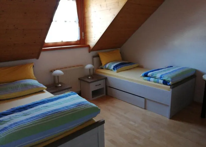 Schoene In Fuer 1 Bis 5 Personen Apartament Deggendorf